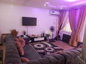 2 bedroom House for shortlet Omole phase 1 Ojodu Lagos