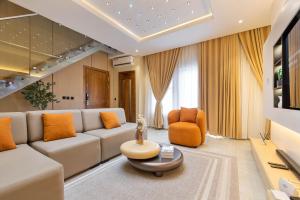 2 bedroom House for shortlet Lekki Phase 1 Lekki Lagos