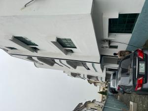 2 bedroom House for rent Chevy View Chevron Lekki Lagos