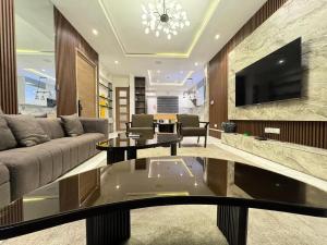 2 bedroom Flat / Apartment for shortlet Lekki Lagos