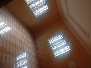 2 bedroom House for rent Iponri Surulere Lagos