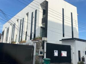 2 bedroom House for rent Ologolo Lekki Lagos