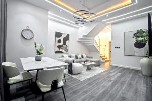 3 bedroom Flat / Apartment for shortlet Orchid Lekki Lagos