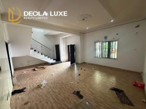 3 bedroom House for rent Ikate Lekki Lagos