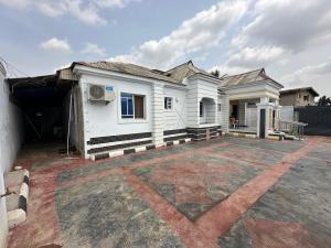 3 bedroom House for sale Akingbade Street Old Ife Road Ibadan Oyo