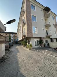 3 bedroom Flat / Apartment for rent Admiralty Road Lekki Lagos