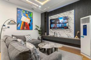 3 bedroom Flat / Apartment for shortlet Ikate Lekki Lagos