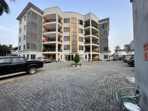 3 bedroom Flat / Apartment for rent Ikoyi Lagos