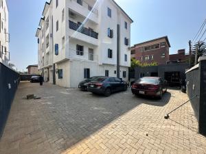 Flat / Apartment for rent Ilasan Lekki Lagos