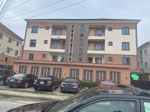 3 bedroom Flat / Apartment for rent Lekki Phase 1 Lekki Lagos