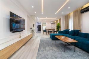 3 bedroom Flat / Apartment for shortlet ONIRU Victoria Island Lagos
