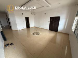 3 bedroom Flat / Apartment for rent Lekki Phase 1 Lekki Lagos