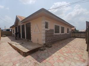 House for sale Asanpa Owo Off Elebu Oja Akala Express Ibadan Oyo