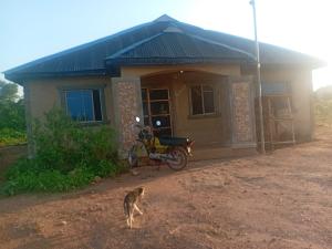 3 bedroom House for sale Oloje Off Old Oyo Road Moniya Ibadan Oyo