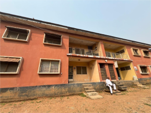 3 bedroom Flat / Apartment for rent Iwo Rd Ibadan Oyo
