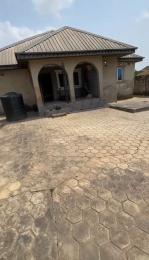 3 bedroom House for sale Makogi, Magboro Obafemi Owode Ogun