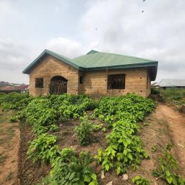 3 bedroom Flat / Apartment for sale Along Ido, Beside Amotekun Office, Ologuneru Ibadan Eleyele Ibadan Oyo