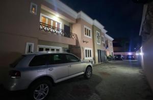 3 bedroom Flat / Apartment for rent Lekki Phase 1 Lekki Lagos