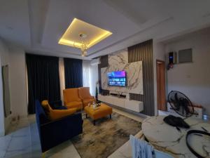 3 bedroom Flat / Apartment for sale Millenuim/UPS Gbagada Lagos