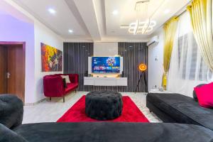3 bedroom House for shortlet Ikate Lekki Lagos