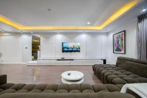 3 bedroom House for shortlet Lekki Phase 1 Lekki Lagos