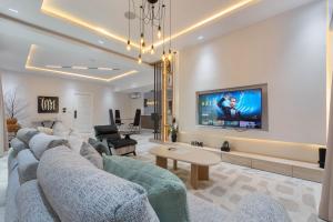3 bedroom Flat / Apartment for shortlet Bourdillon Ikoyi Lagos