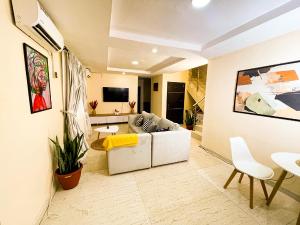 3 bedroom House for shortlet Maryland Ikeja Lagos