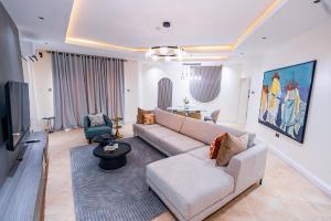 3 bedroom Flat / Apartment for rent Lekki Phase 1 Lekki Lagos