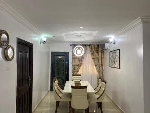 3 bedroom Flat / Apartment for shortlet Chevron Lekki Lagos