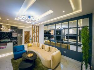3 bedroom Flat / Apartment for shortlet Airport Road Oredo Edo
