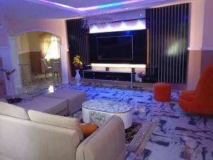 3 bedroom Flat / Apartment for shortlet Uyo Akwa Ibom