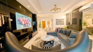 3 bedroom Flat / Apartment for shortlet Lekki Phase 1 Lekki Lagos
