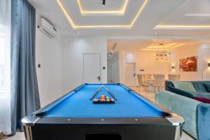 3 bedroom Flat / Apartment for shortlet Gbenga Ashafa Parkview Estate Ikoyi Lagos