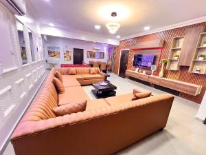 3 bedroom Flat / Apartment for shortlet ONIRU Victoria Island Lagos