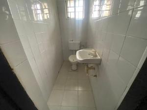 3 bedroom Flat / Apartment for rent Greenville Bus Stop Badore Ajah Lagos