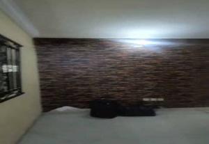 3 bedroom Flat / Apartment for rent Close To Luth Ishaga Road Surulere Lagos