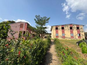 Commercial Property for sale Link Reservation, Onireke Gra Ibadan Oyo