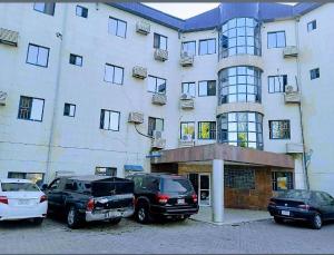 10 bedroom Commercial Property for sale Wuse 2 Abuja