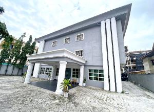 Commercial Property for rent ONIRU Victoria Island Lagos