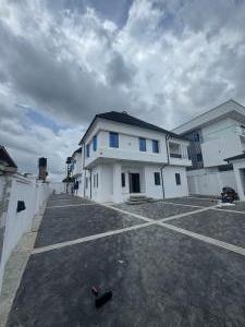 4 bedroom House for sale Yemoja Estate, Oluyole Estate Oluyole Estate Ibadan Oyo