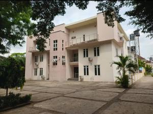 3 bedroom Flat / Apartment for rent Ikeja GRA Ikeja Lagos