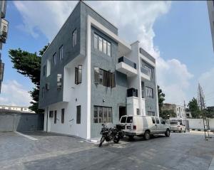 4 bedroom House for sale (okupe Est) Maryland Lagos
