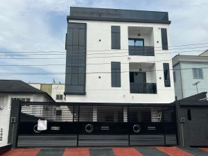 3 bedroom Flat / Apartment for sale Lekki Phase 1 Lekki Phase 1 Lekki Lagos