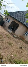 3 bedroom House for sale Newland Elebu Area, Oluyole Extension Akala Express Ibadan Oyo