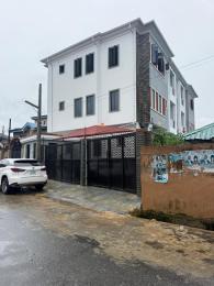 3 bedroom House for sale Surulere Lagos