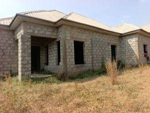 3 bedroom House for sale Lugbe Back Of Amac Market. Abuja Nigeria. Sabon Lugbe Lugbe Abuja