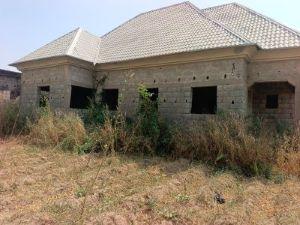 3 bedroom House for sale Lugbe District. Abuja Nigeria. Sabon Lugbe Lugbe Abuja