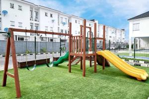 3 bedroom Flat / Apartment for sale Lekki Ikate, Lekki, Lagos Lekki Lagos