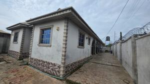 3 bedroom Flat / Apartment for rent Isokan Estate Akobo Ojunrin Akobo Ibadan Oyo
