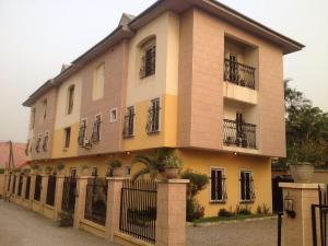3 bedroom Flat / Apartment for shortlet Off Mobolaji Bank Anthony Maryland Ikeja Lagos